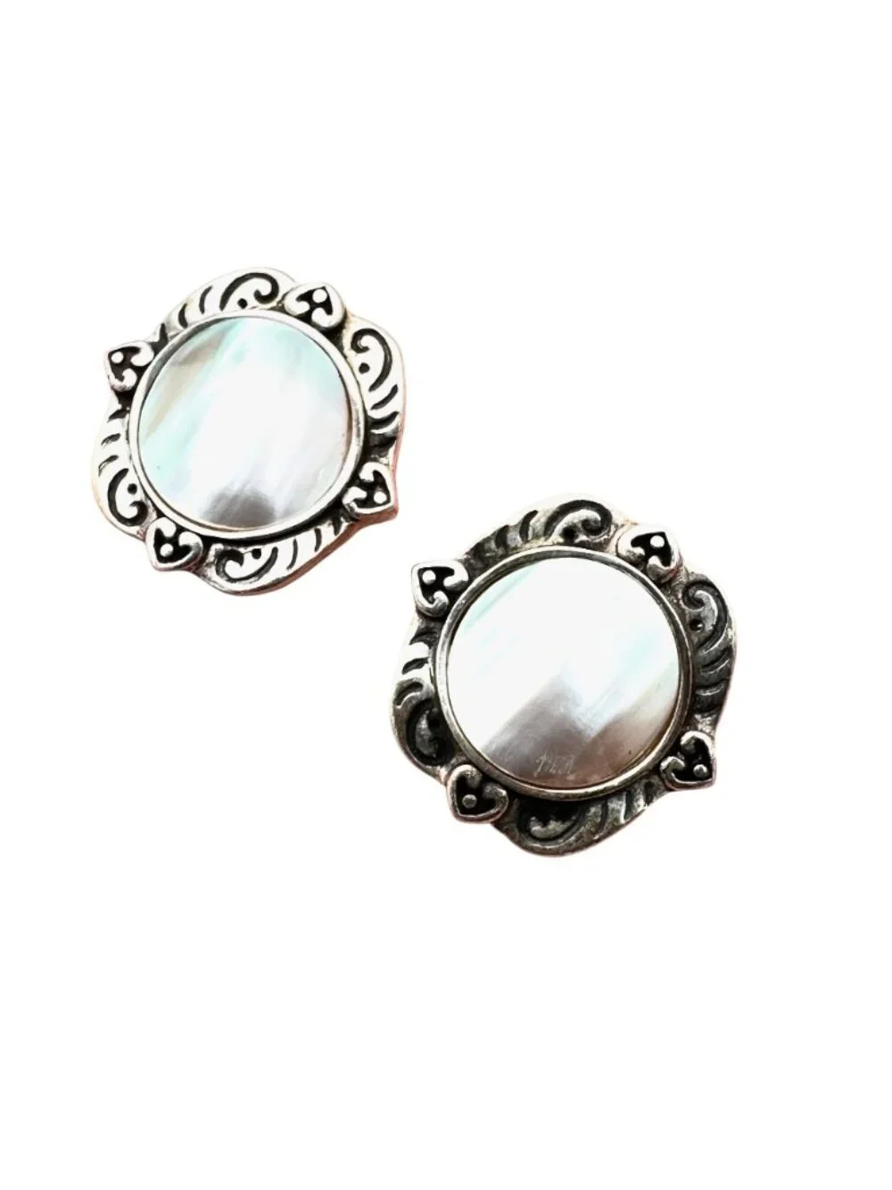 Indonesian Designer CNA Womans Earrings Sterling Silver Pearl Clip